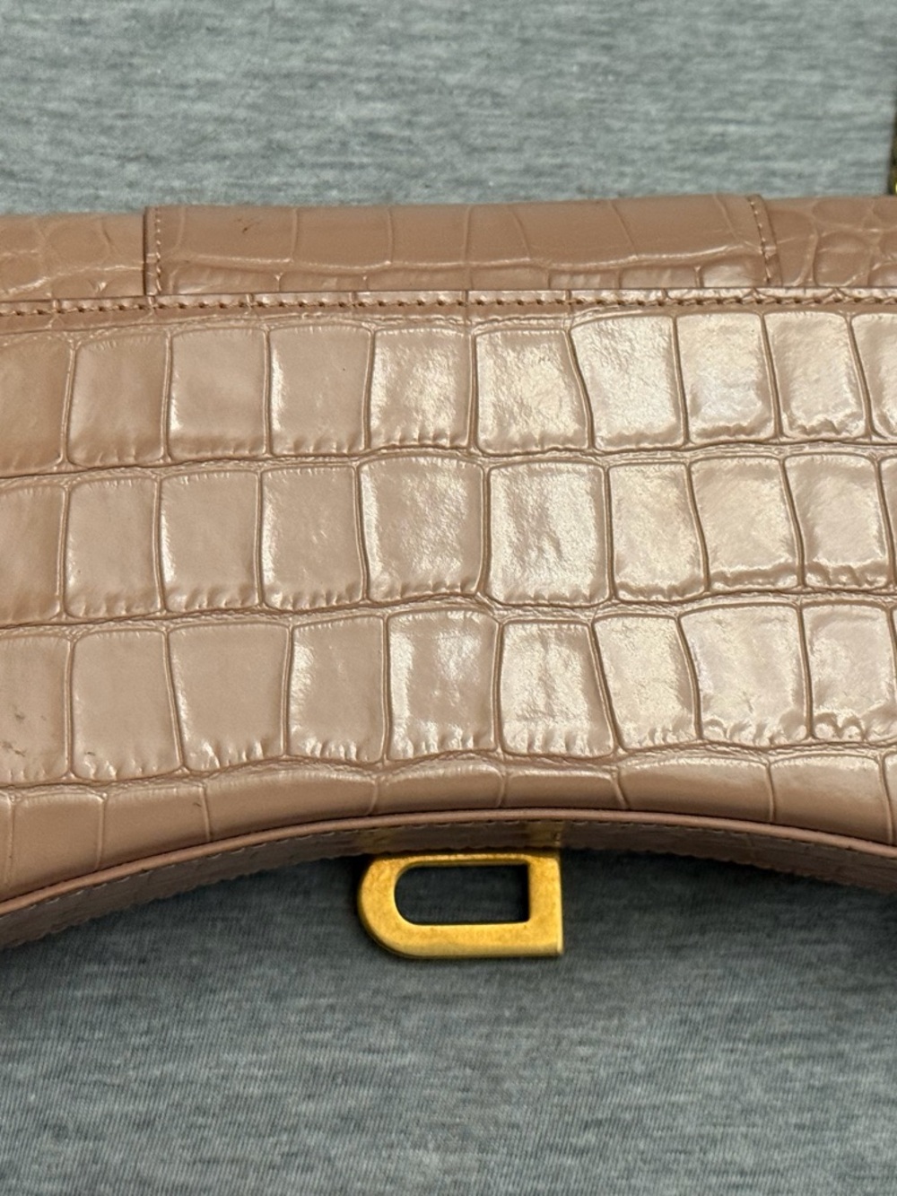 Balenciaga Blush Croc-Embossed B Clutch - Picture 8 of 11